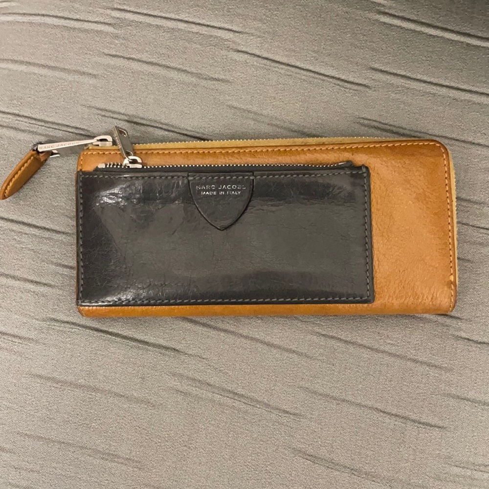 Marc Jacobs Yellow Grey Wallet